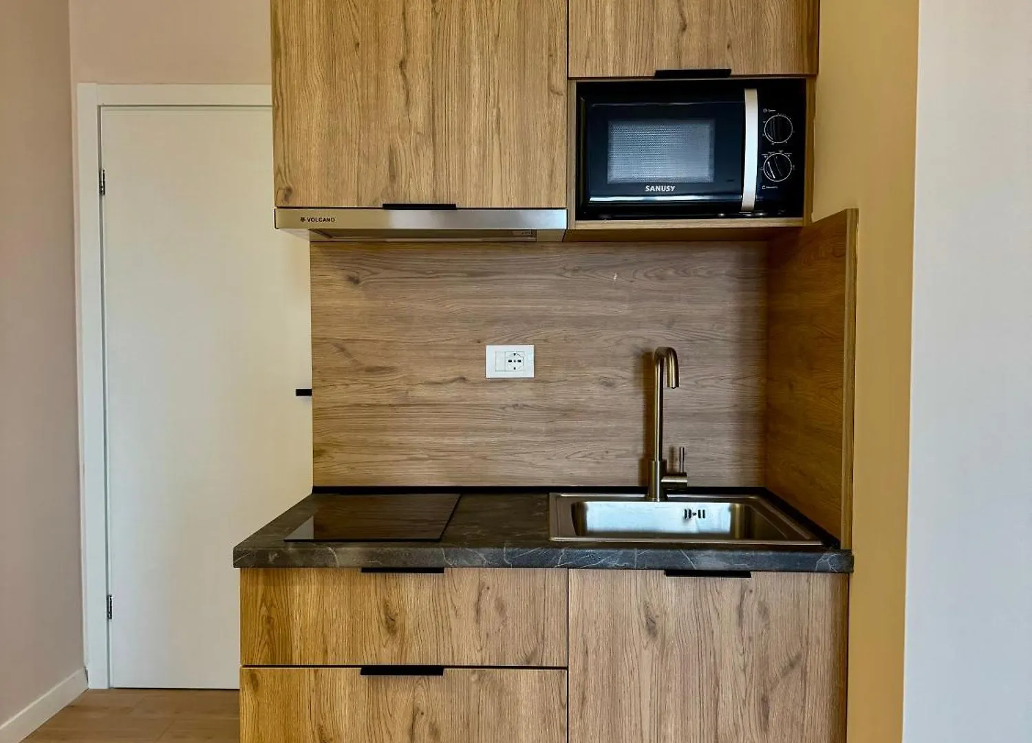 Toto Apartment Tirana